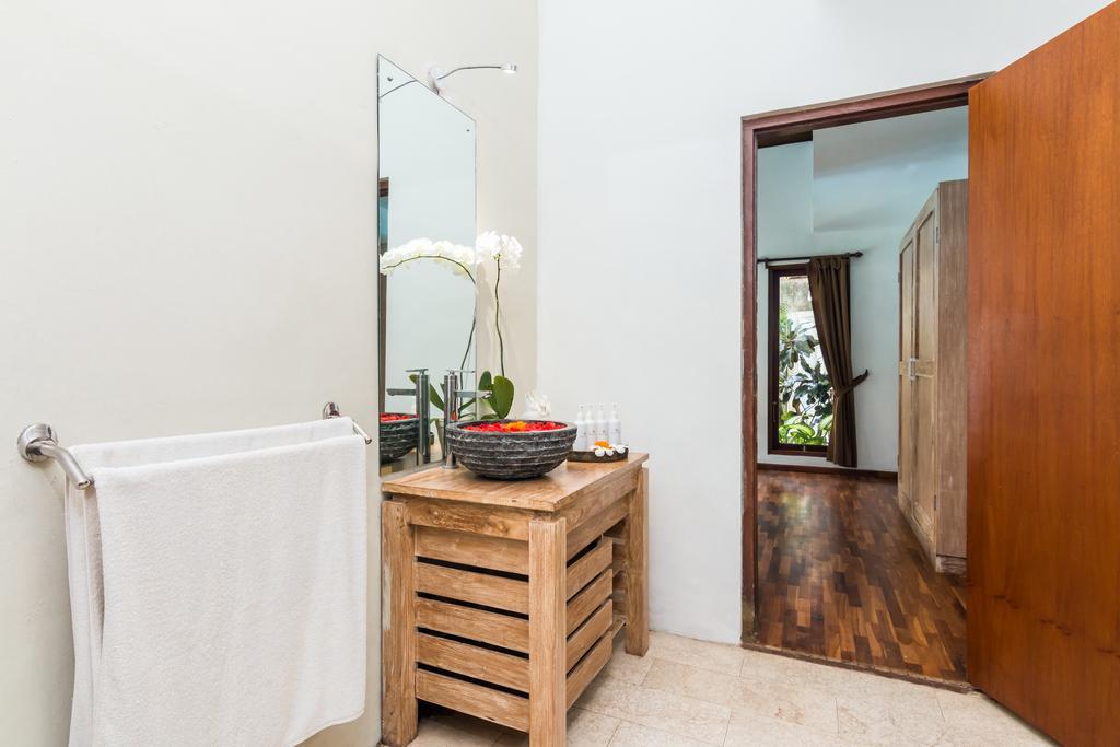 Bisi Villa Seminyak (Bali)