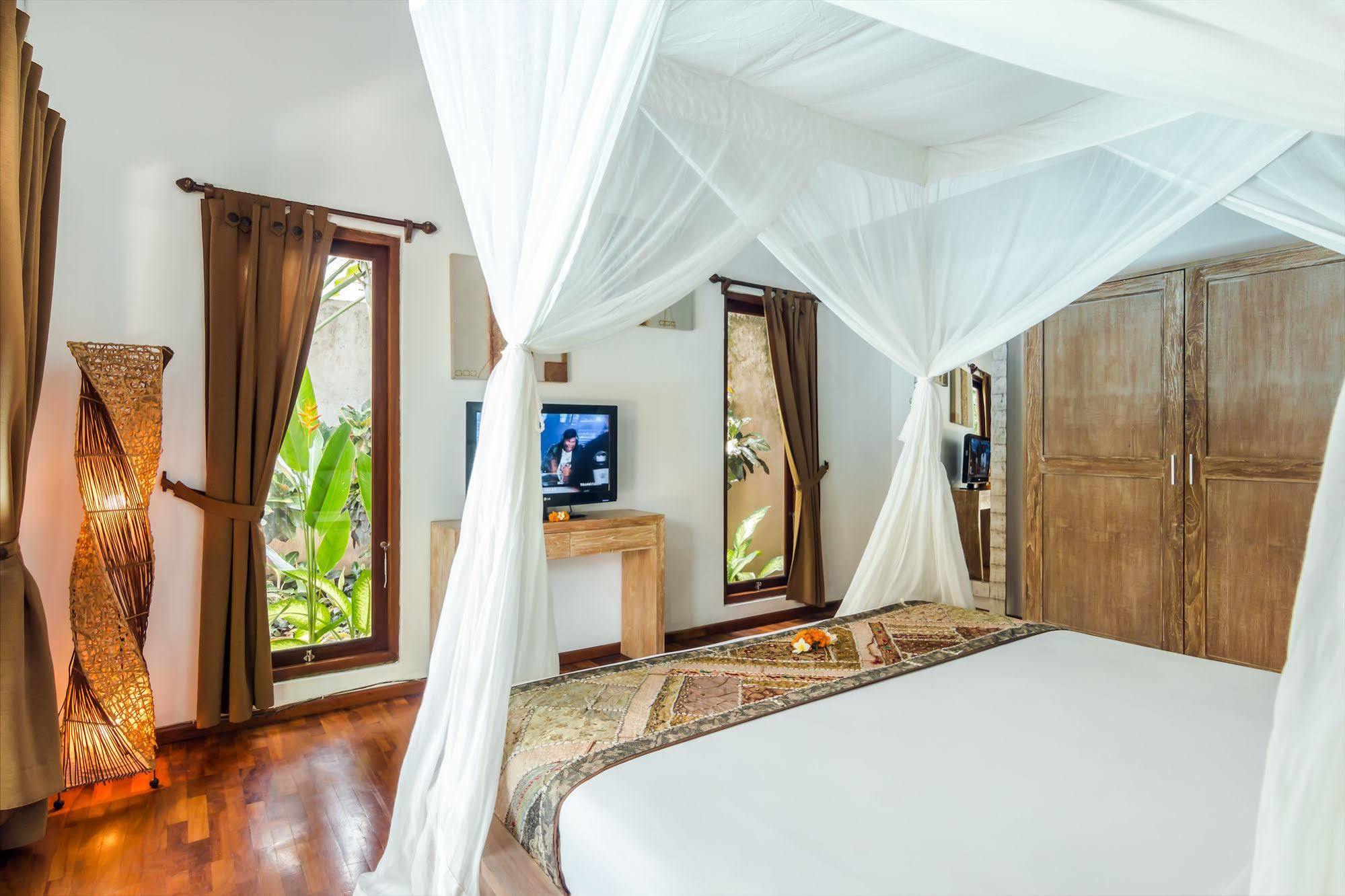 Bisi Seminyak (Bali)
